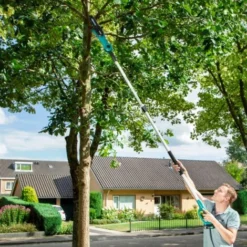 VONROC Motosega Telescopica 20V - 200 Fino A 260 Cm. Con Batteria 2.0Ah E Caricatore Rapido -Husqvarni Negozio 68418161 3